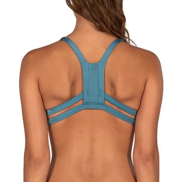 🔥🔥BILLABONG - CROP TANK BIKINI SET🔥🔥 - Picture 6 of 6